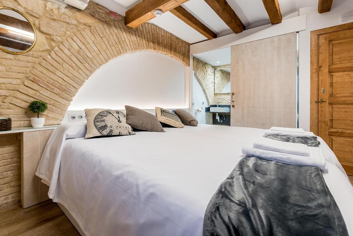 Hostal 977 Тарагона Екстериор снимка