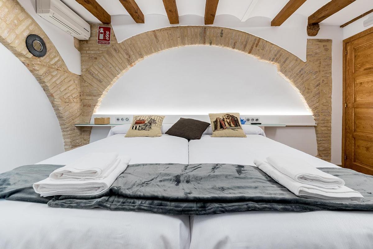 Hostal 977 Тарагона Екстериор снимка