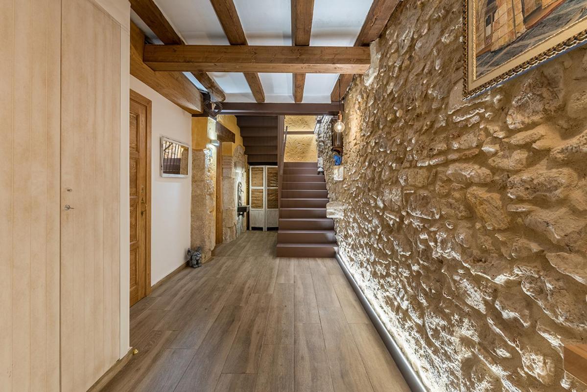 Hostal 977 Тарагона Екстериор снимка