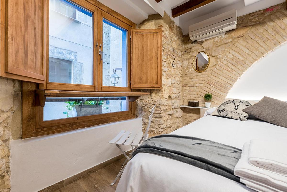 Hostal 977 Тарагона Екстериор снимка
