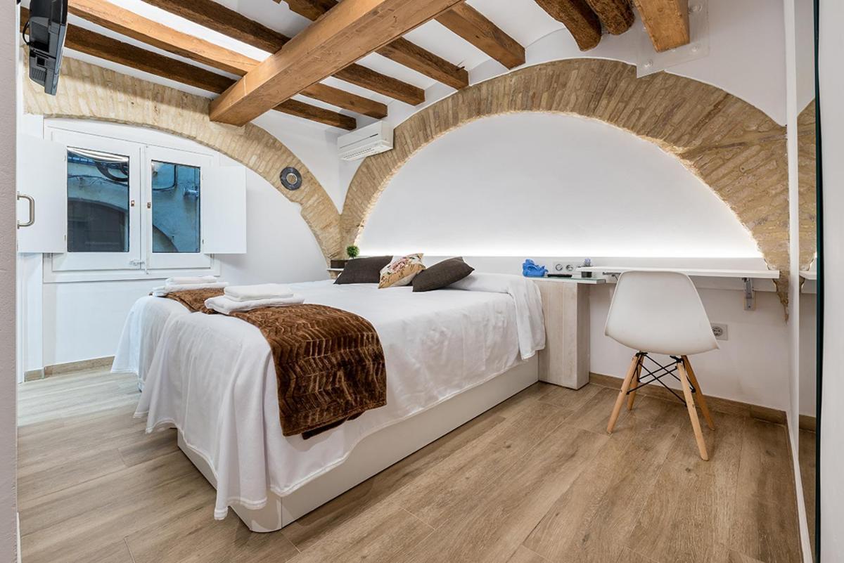 Hostal 977 Тарагона Екстериор снимка
