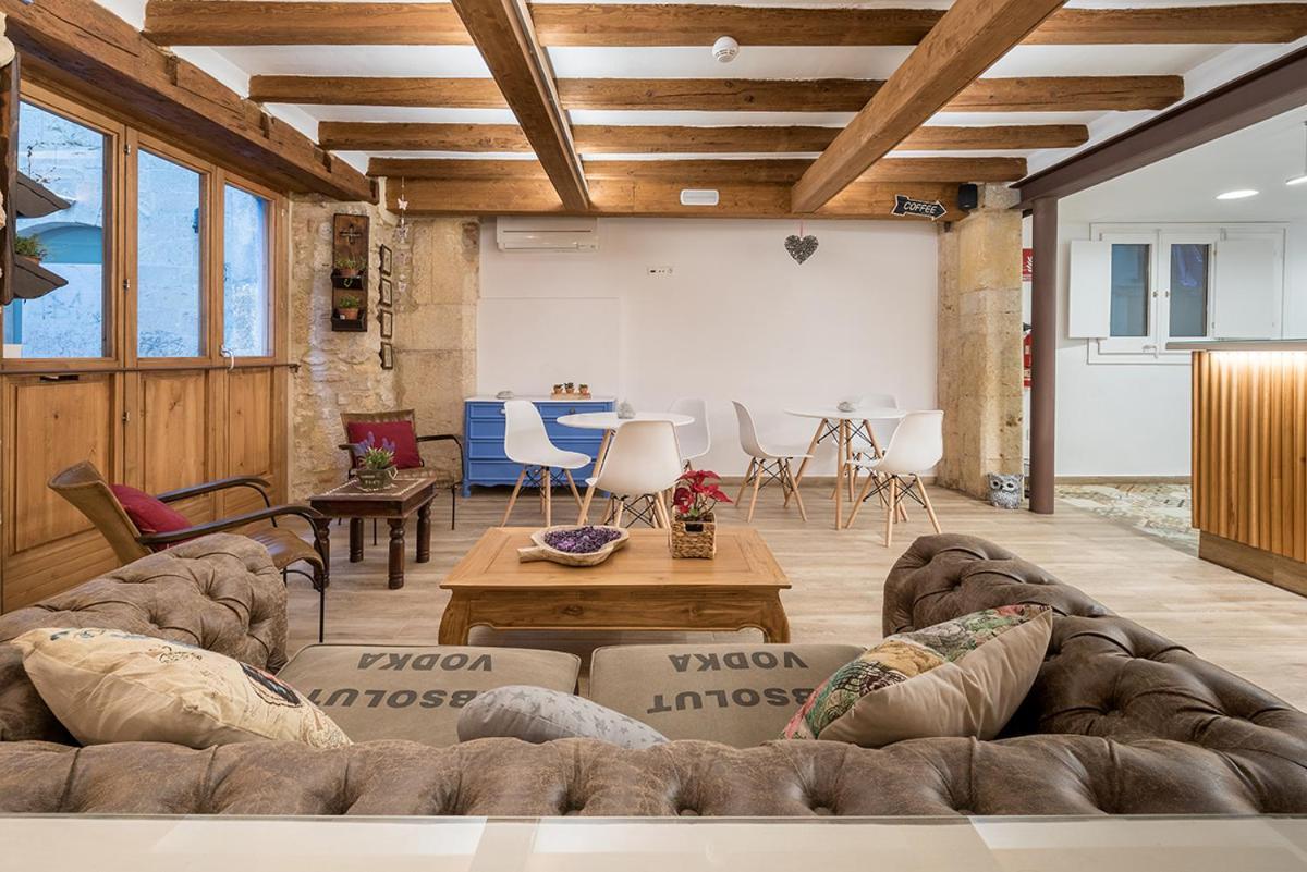 Hostal 977 Тарагона Екстериор снимка